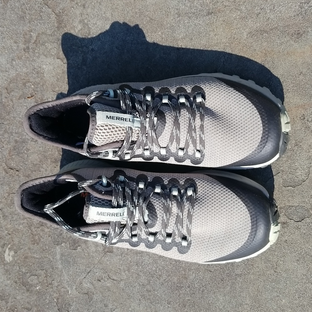 Merrell low hikers